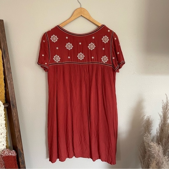 Abercrombie & Fitch | Embroidered Floral Boho Swing dress in Rust, Size M - Picture 8 of 16